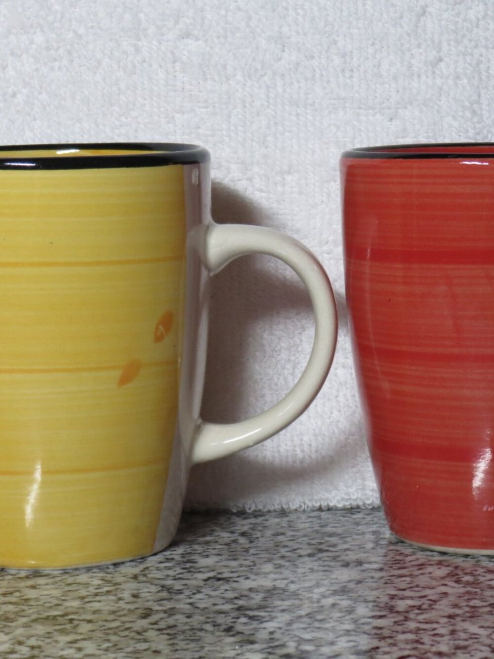 Gibson Home Handpainted Fresh Swirls Mugs/Cups - Set of 2 in Yellow and Red